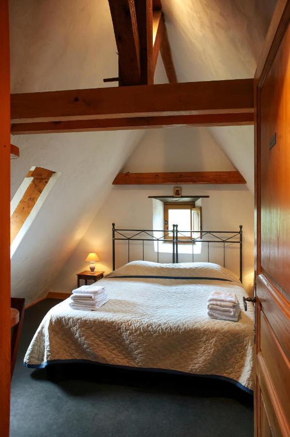 Chambres D'Hotes Avec Piscine La Rossillonie Beynac-et-Cazenac Εξωτερικό φωτογραφία