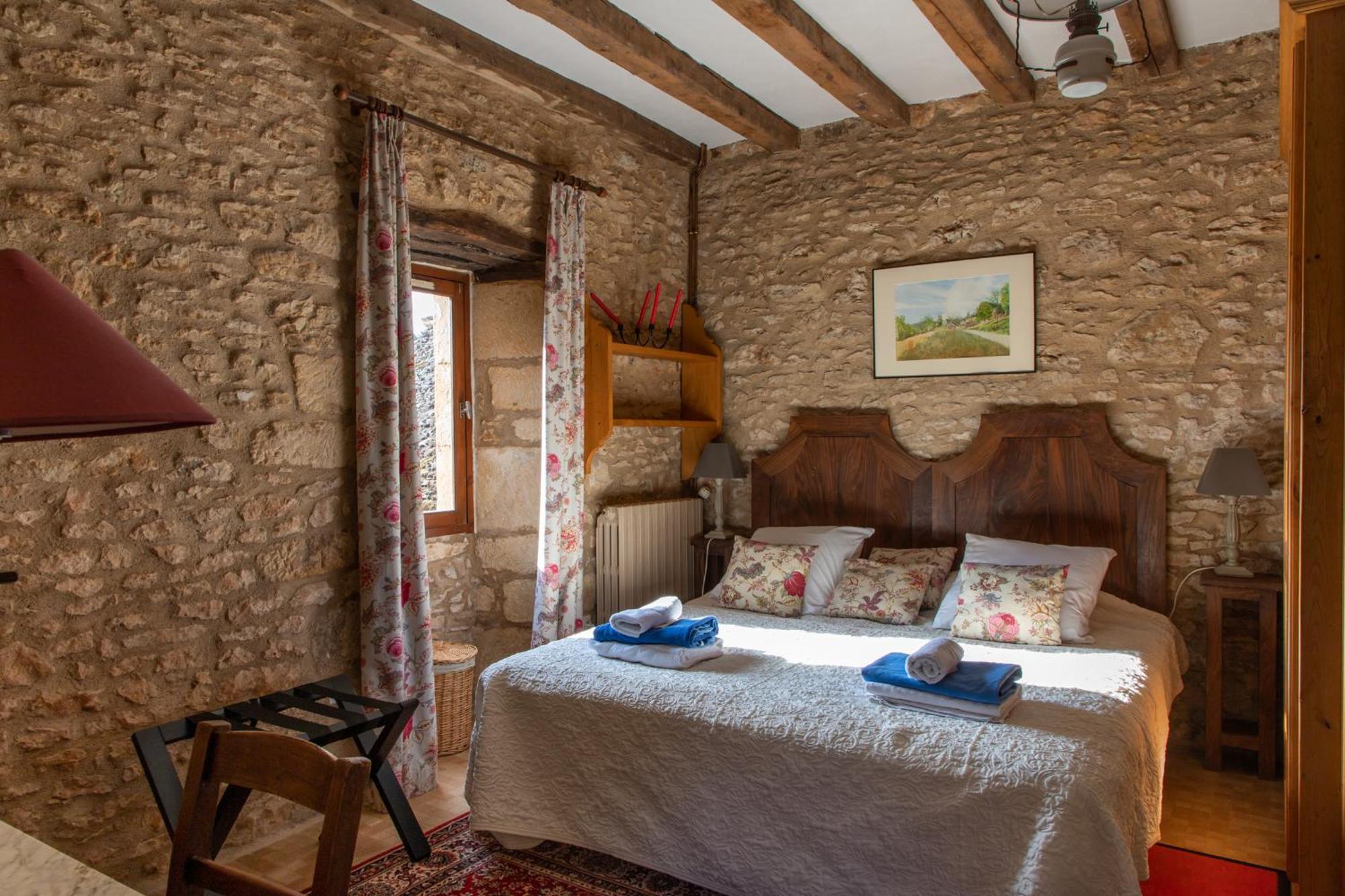 Chambres D'Hotes Avec Piscine La Rossillonie Beynac-et-Cazenac Δωμάτιο φωτογραφία