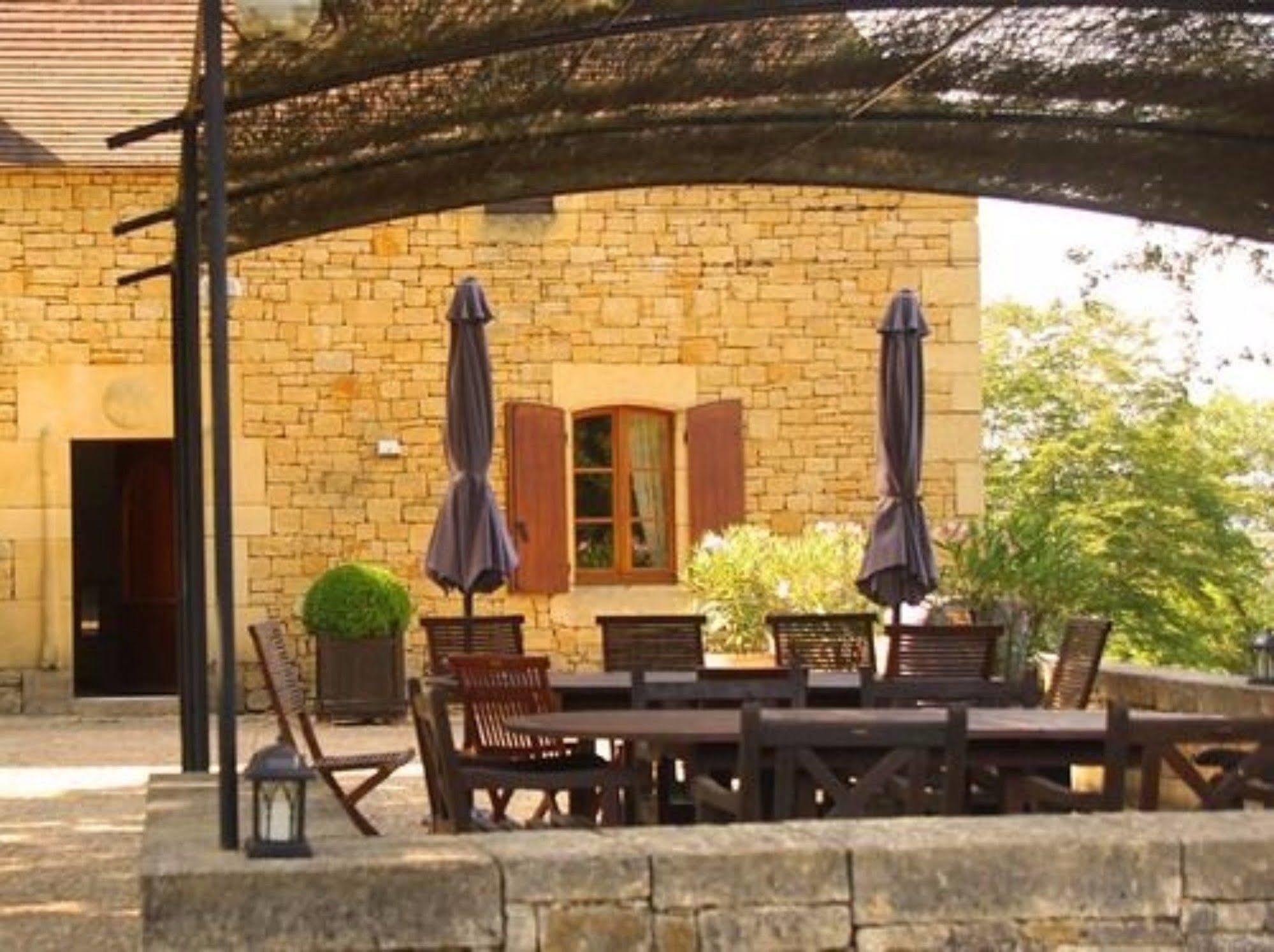 Chambres D'Hotes Avec Piscine La Rossillonie Beynac-et-Cazenac Εξωτερικό φωτογραφία